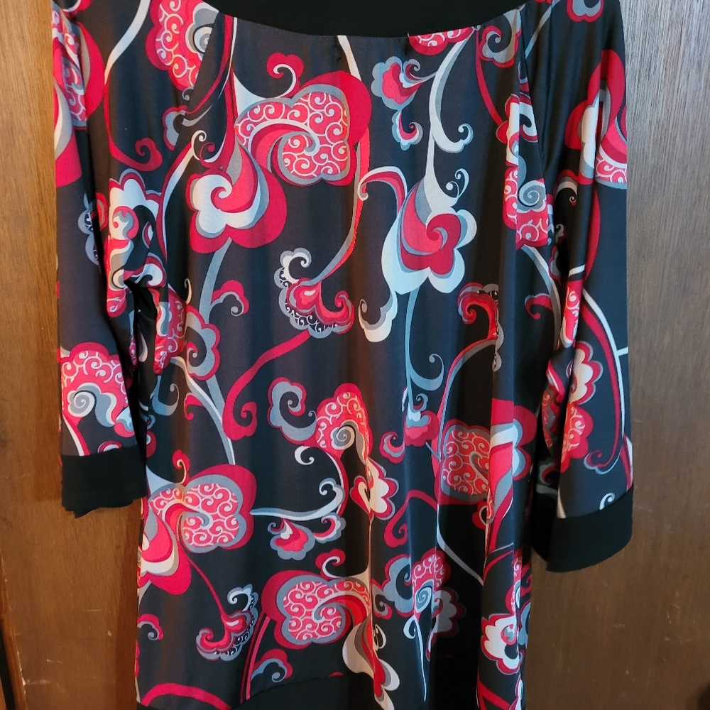Fun Blouse - Picture 4 of 4